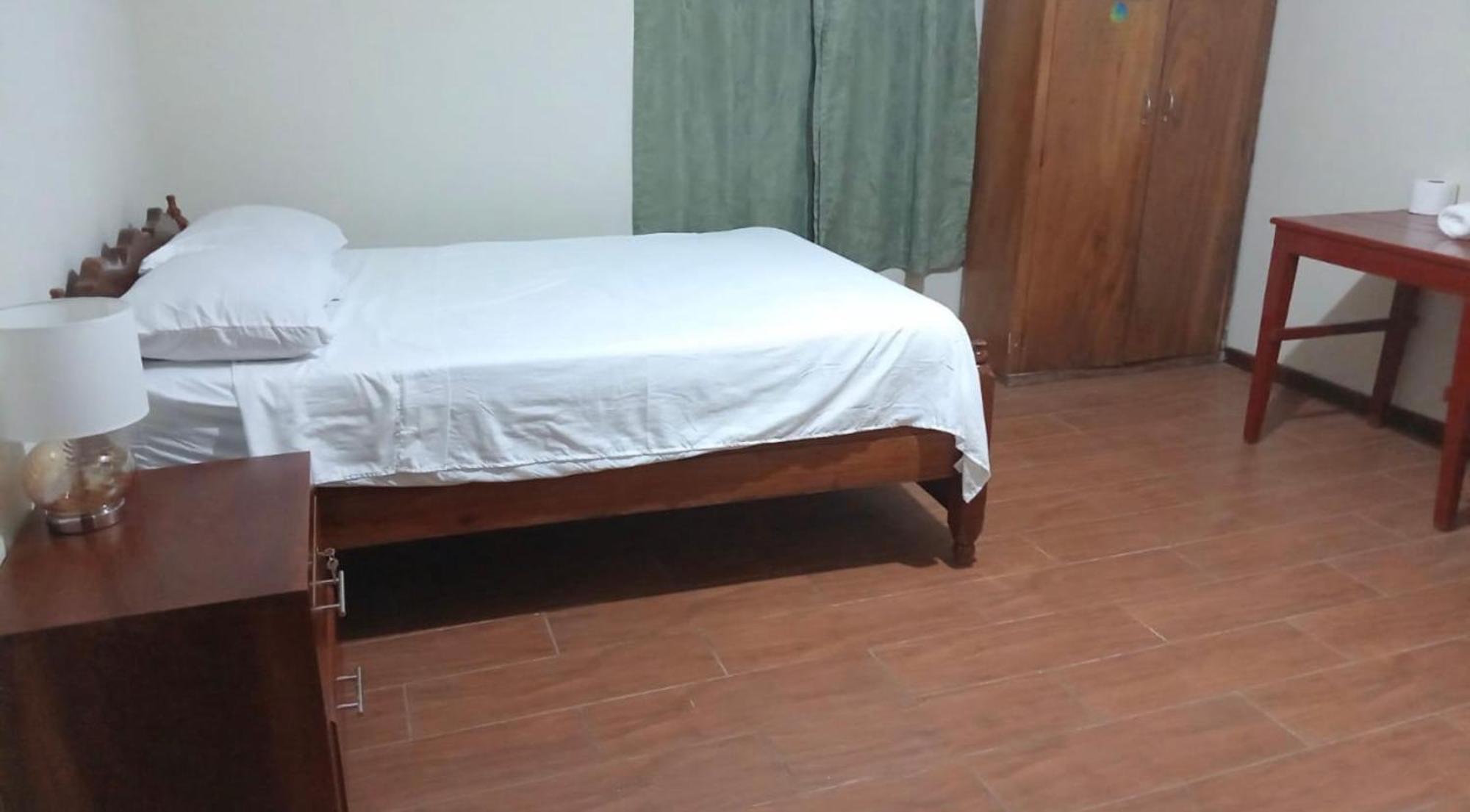 Ibania Hostal Tamanique Экстерьер фото